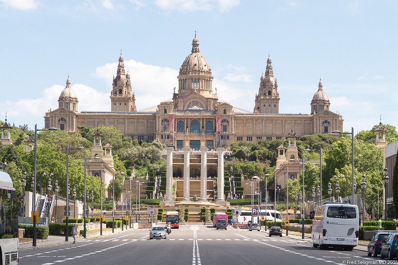 20160529_155649 D4S.jpg - The Palau Nacional (Catalan for ‘National Palace’) was the main site of the 1929 International Exhibition on the hill of Montjuïc in Barcelona. Since 1934 it has been home to the National Art Museum of Catalonia.